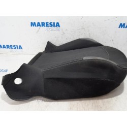 Peugeot - 208 - Sitz Sitzfläche links