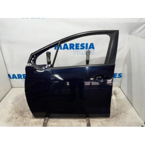 Peugeot - 208 - Tür 4-türig links vorne