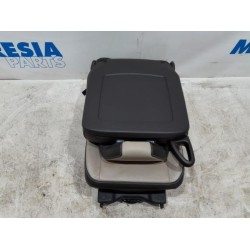 Renault - Grand Scenic - Rear seat