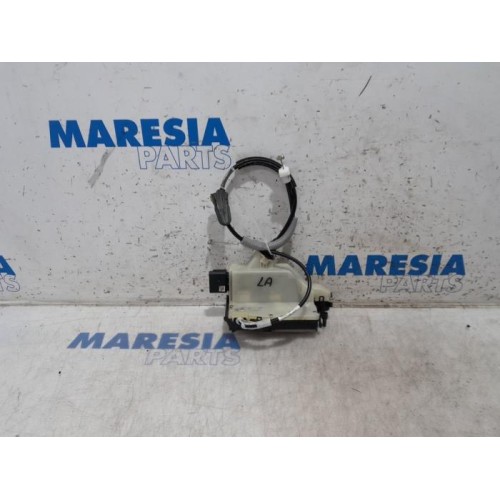 Peugeot - 208 - Rear door lock mechanism 4-door, left