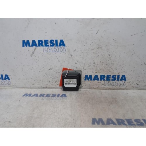 Peugeot - 208 - Module airbag 