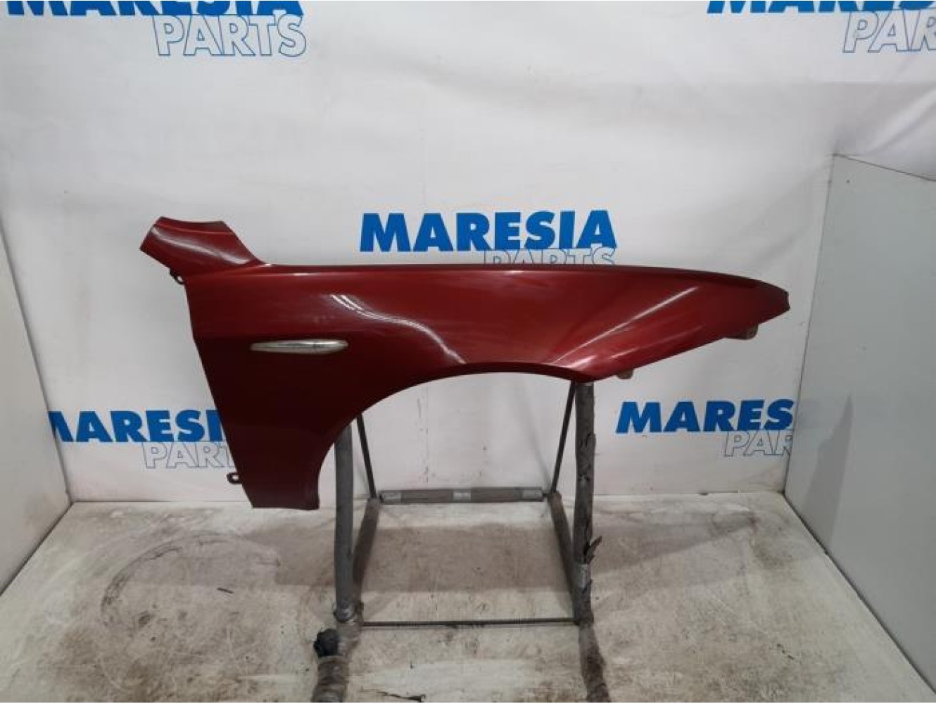 Alfa Romeo - 159 - Front wing, right