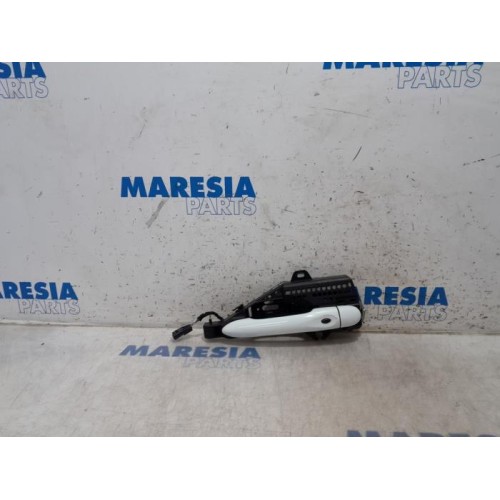 Renault - Clio - Front door handle 4-door, right