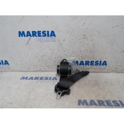 Fiat - Panda - Rear seatbelt, right