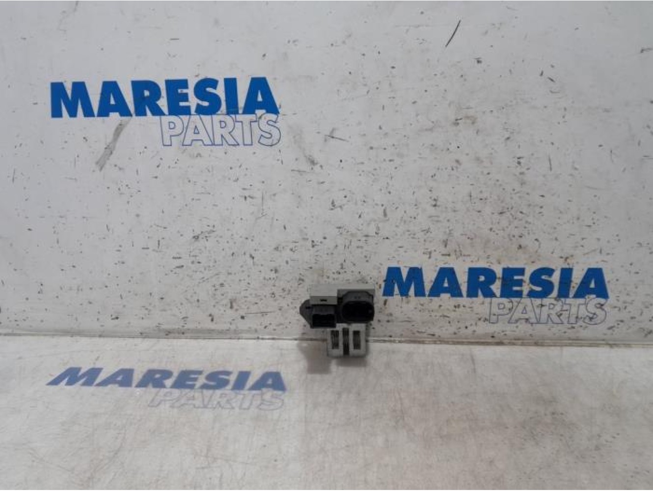 Renault - Clio - Cooling fan resistor