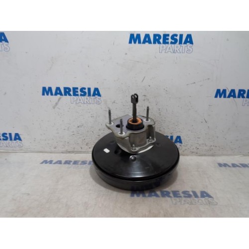 Renault - Grand Scenic - Brake servo