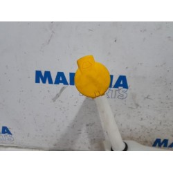Renault - Grand Scenic - Front windscreen washer reservoir