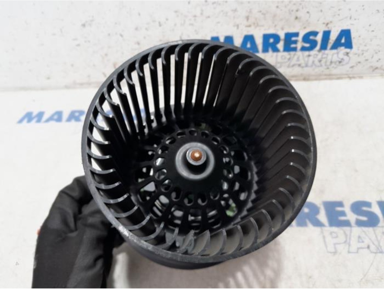 Peugeot - 208 - Heating and ventilation fan motor