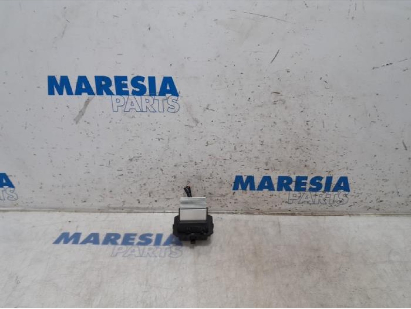 Peugeot - 208 - Heater resistor