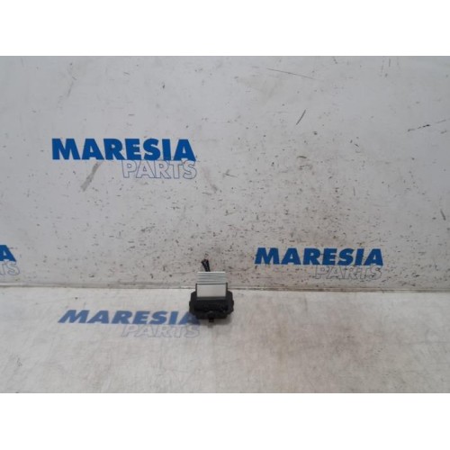 Peugeot - 208 - Heater resistor