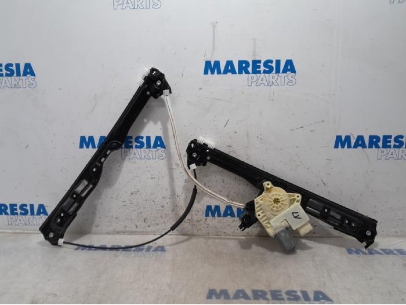 Peugeot - 308 - Window mechanism 4-door, front left