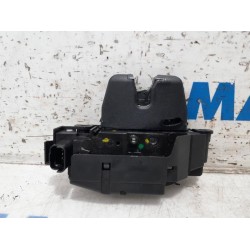 Peugeot - 308 - Tailgate lock mechanism