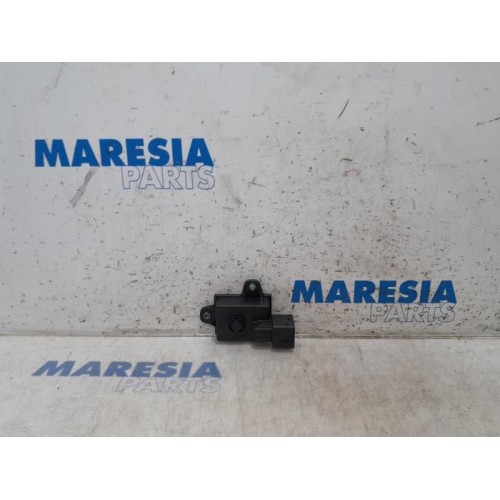 Peugeot - 308 - Start/Stop relay