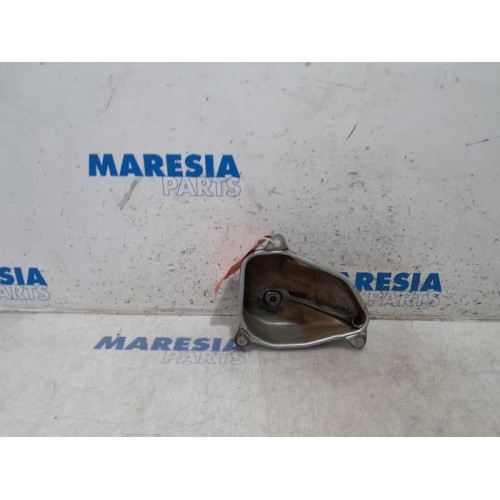 Peugeot - 207 - Gearbox cover