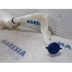 Peugeot - 207 - Front windscreen washer reservoir