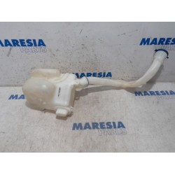 Peugeot - 207 - Front windscreen washer reservoir