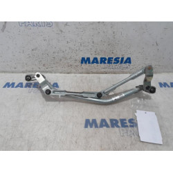 Peugeot - 207 - Wiper mechanism