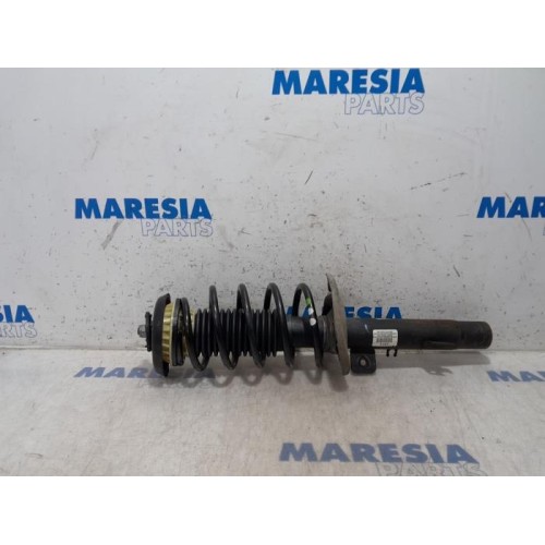 Peugeot - 207 - Front shock absorber rod, right