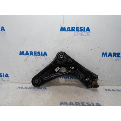Peugeot - 207 - Front lower wishbone, right