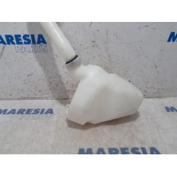 Peugeot - 207 - Front windscreen washer reservoir