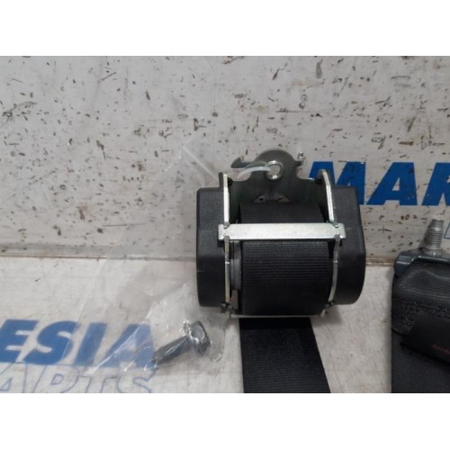 Peugeot - 207 - Sicherheitsgurt links hinten