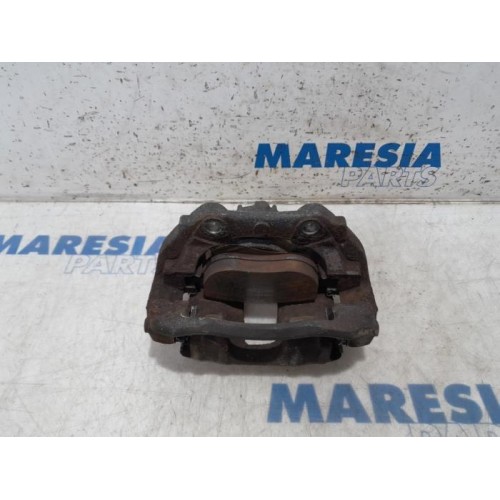 Peugeot - 207 - Front brake calliper, right