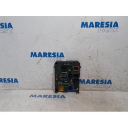 Citroen - C4 Picasso - Fuse box