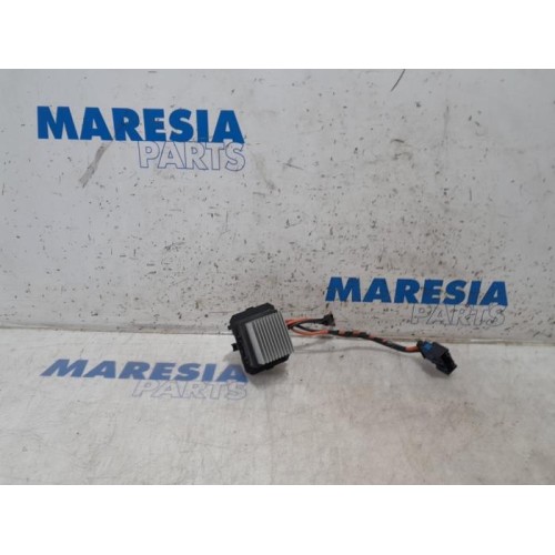 Peugeot - 207 - Heater resistor