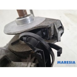 Peugeot - 207 - Power steering box