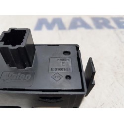 Renault - Grand Scenic - Panic lighting switch