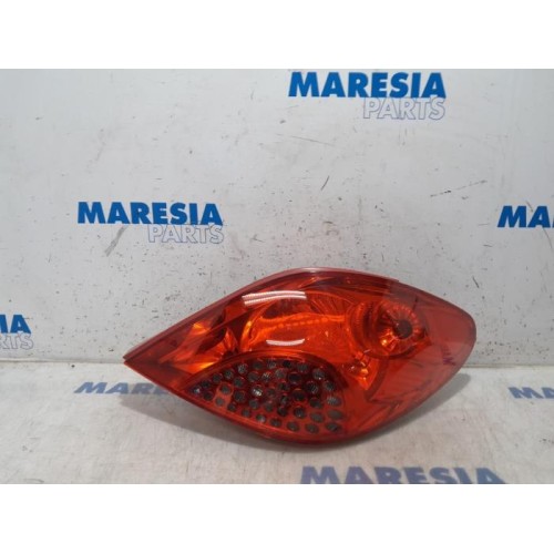 Peugeot - 207 - Taillight, right