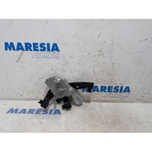 Peugeot - 207 - Rear wiper motor