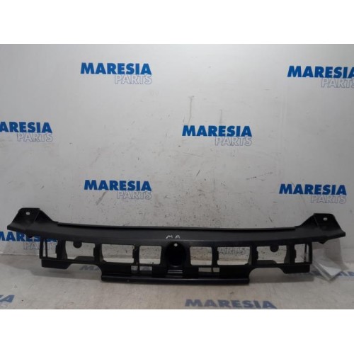 Peugeot - 207 - Bumperframe achter