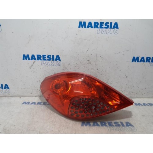 Peugeot - 207 - Taillight, left