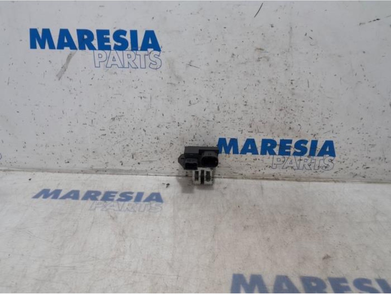 Peugeot - 207 - Cooling fan resistor