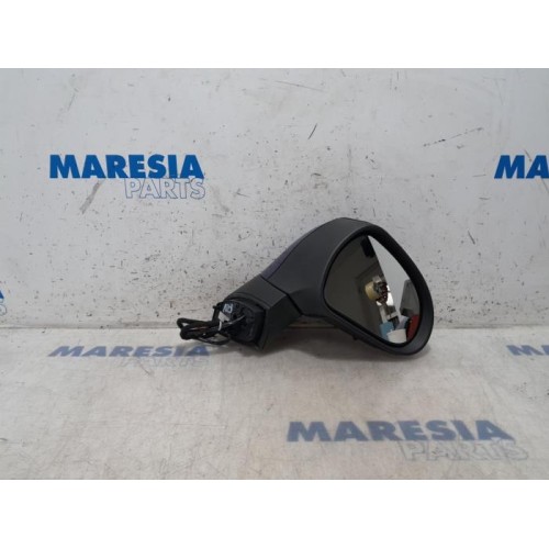 Peugeot - 207 - Wing mirror, right