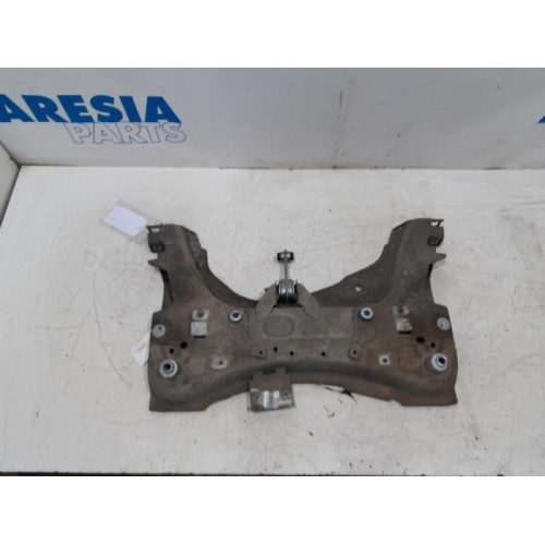 Renault - Captur - Subframe