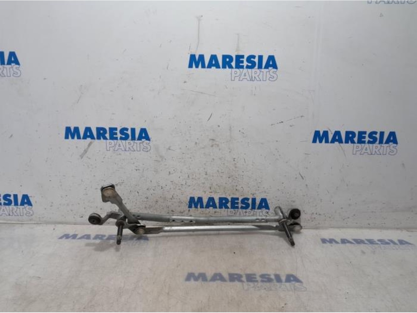 Renault - Captur - Wiper mechanism