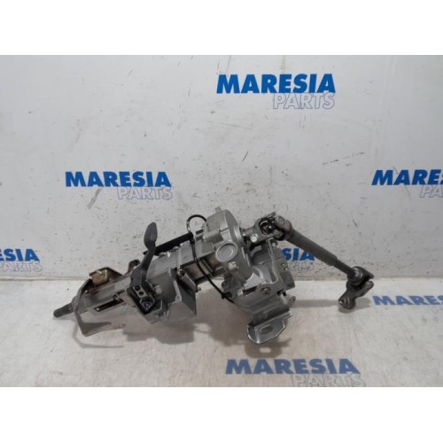 Renault - Captur - Steering column housing