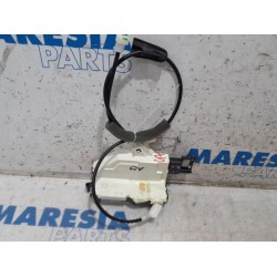 Peugeot - 308 - Front door lock mechanism 4-door, right