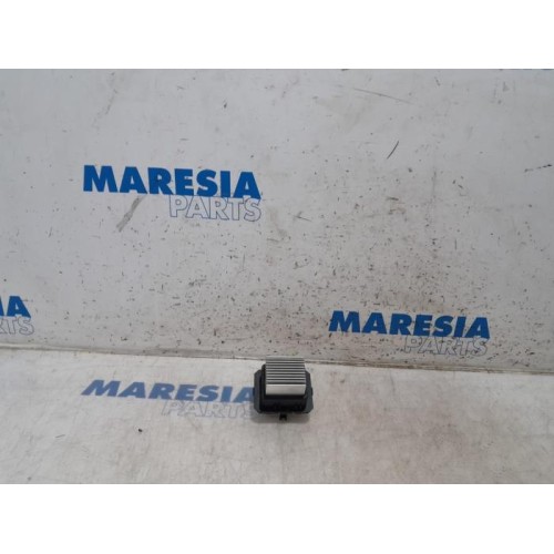 Peugeot - 308 - Heater resistor