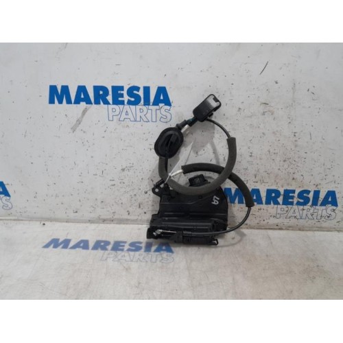 Renault - Captur - Rear door lock mechanism 4-door, left