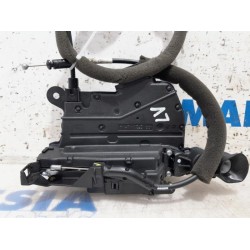 Renault - Captur - Door lock mechanism 4-door, front left