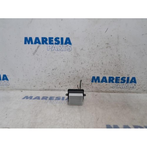 Renault - Captur - Heater resistor