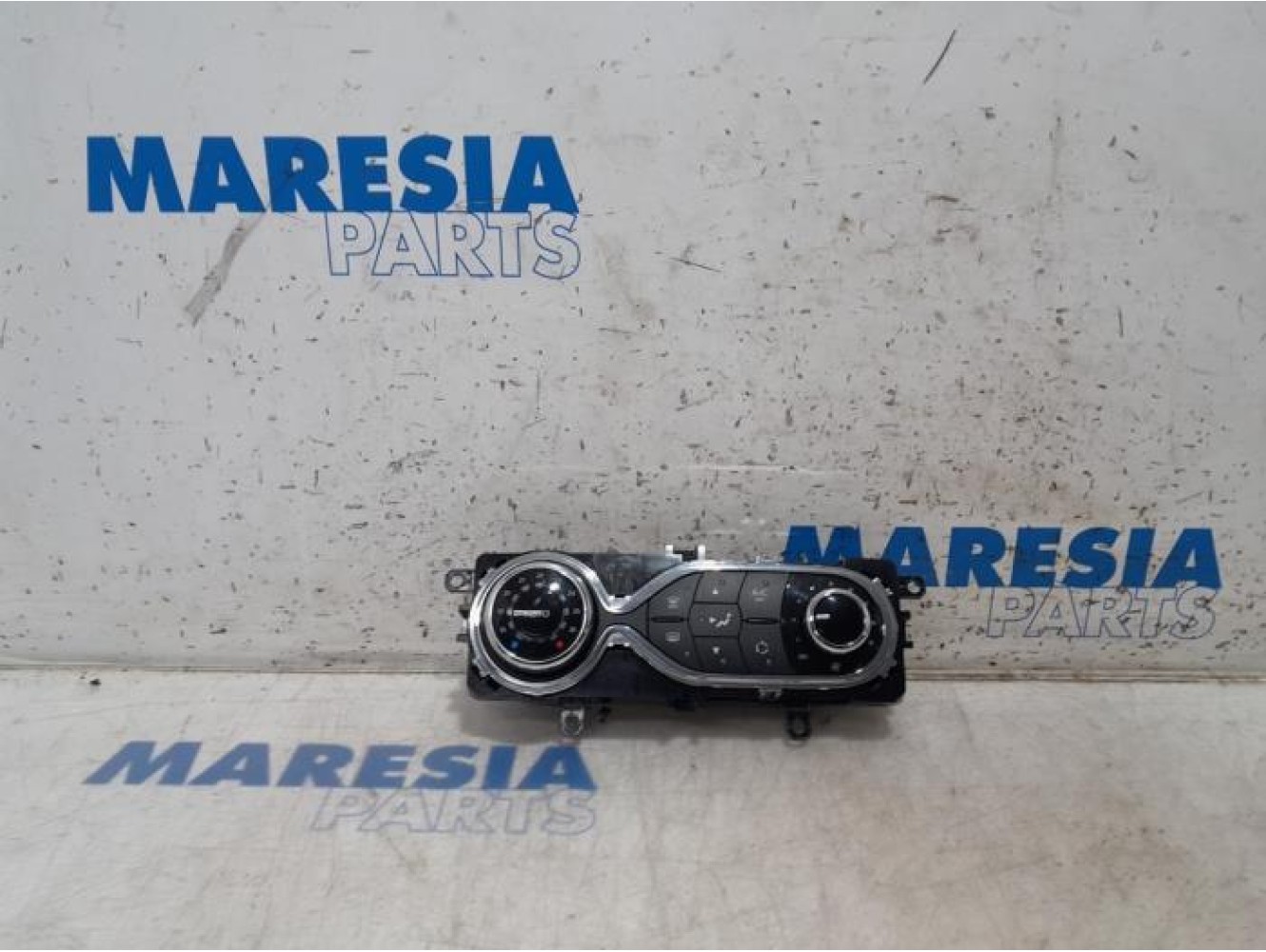 Renault - Captur - Heater control panel
