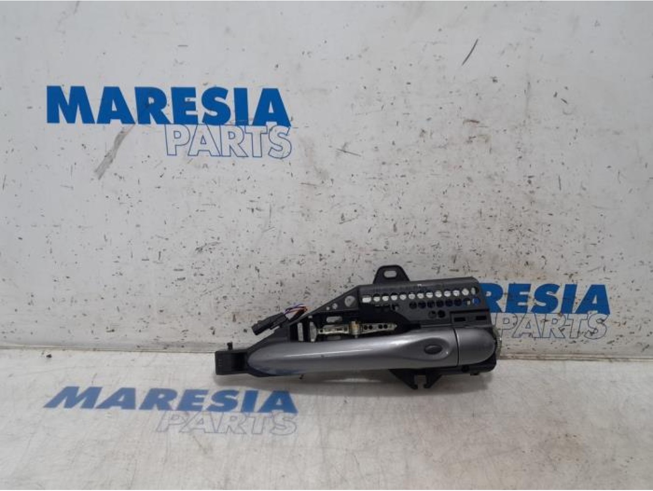 Renault - Captur - Front door handle 4-door, right