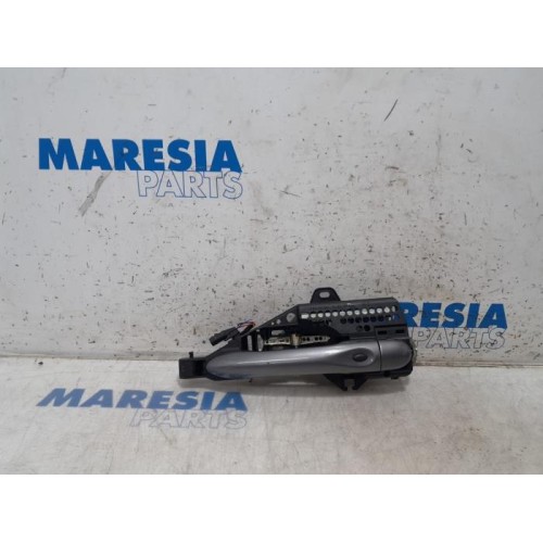 Renault - Captur - Front door handle 4-door, right