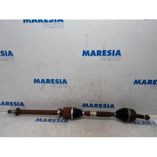 Renault - Captur - Front drive shaft, right