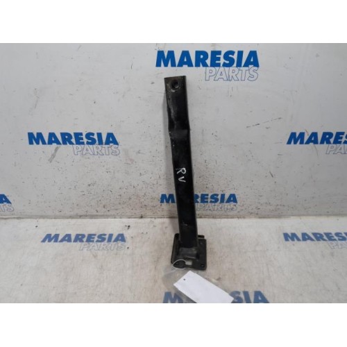 Peugeot - 207 - Subframe