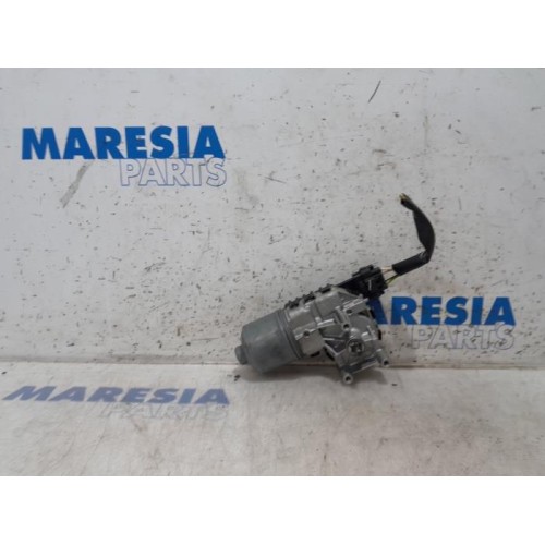 Peugeot - 207 - Front wiper motor